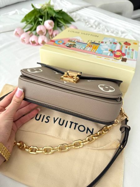 Сумка в стилі Louis Vuitton Pochette Metis East West Beige P1043 фото