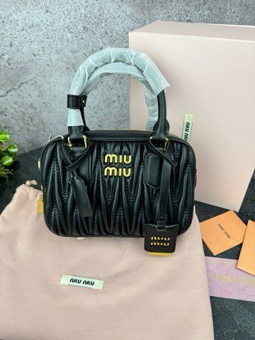 Сумка в стилі Miu Miu Black P17004 фото