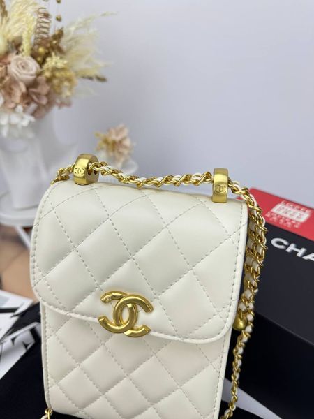 Модель в стилі Chanel Milk GoldChanel Milk Gold P10121 фото
