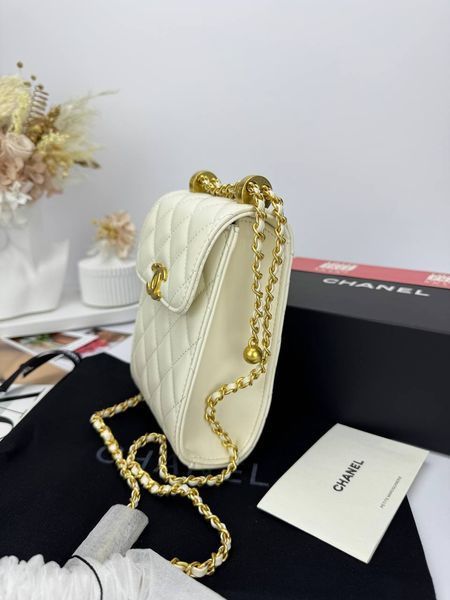 Модель в стилі Chanel Milk GoldChanel Milk Gold P10121 фото