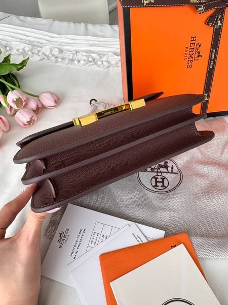 Сумка в стилі Hermes Constance Chocolate Gold P15040 фото