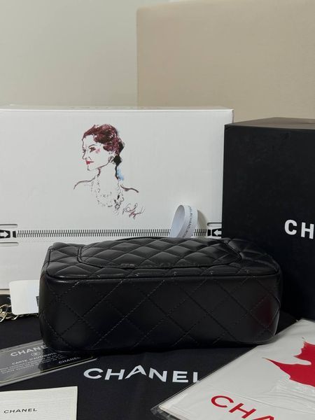 Модель в стилі Chanel Black Gold 20 см 128-1 фото