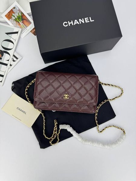 Модель в стилі Chanel Burgundy Gold P10111 фото