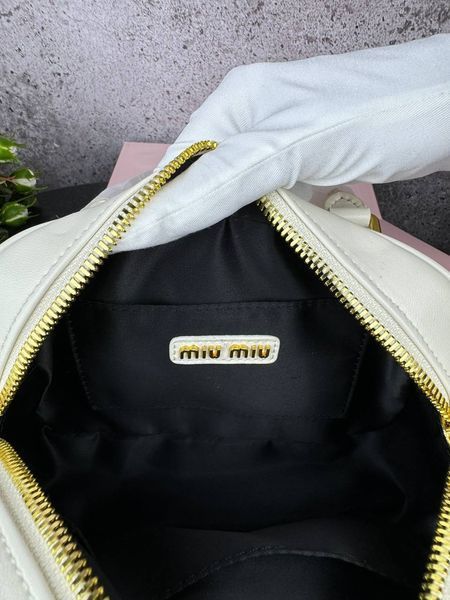 Сумка в стилі Miu Miu Milk P17003 фото