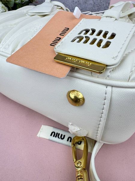 Сумка в стилі Miu Miu Milk P17003 фото