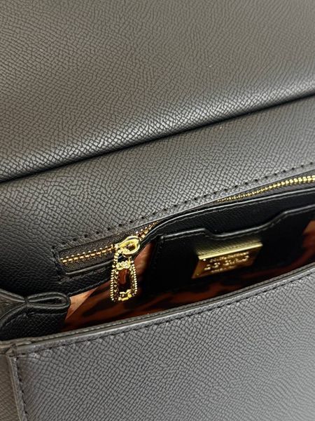 Модель в стилі Dolce&Gabbana Black 25 см 113-3 фото