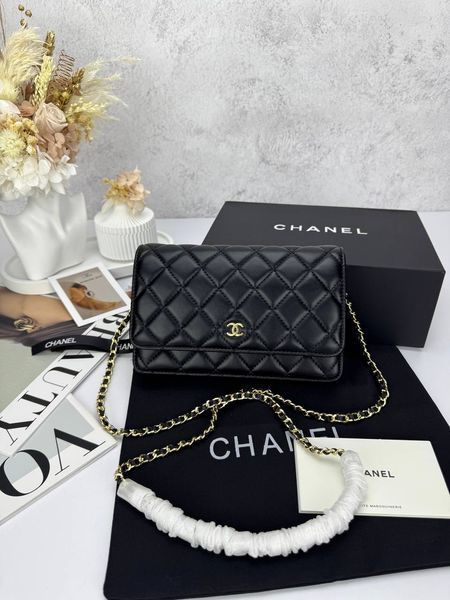 Модель в стилі Chanel Black Gold P10110 фото