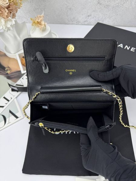 Модель в стилі Chanel Black Gold P10110 фото