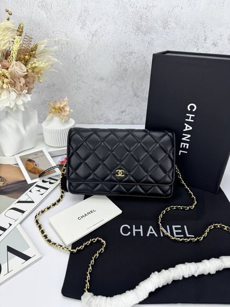 Модель в стилі Chanel Black Gold P10110 фото