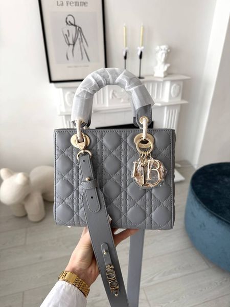 Модель в стилі  Dior Lady Grey Gold 20 см P6069 фото