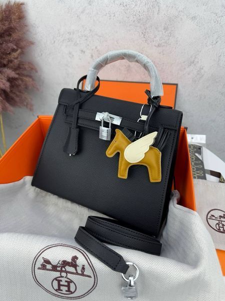 Модель в стилі Hermes Kelly 25 Black Silver  P15012 фото