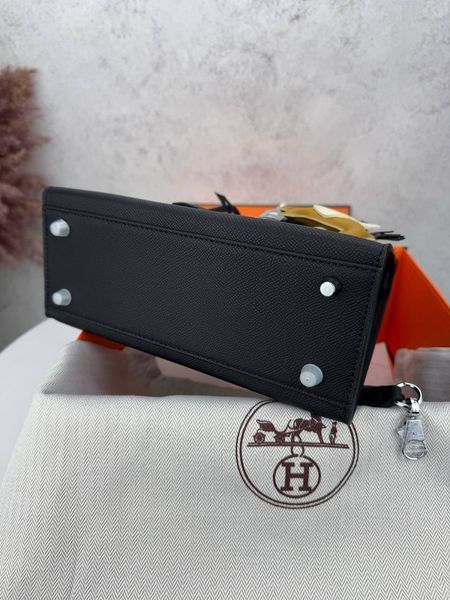 Модель в стилі Hermes Kelly 25 Black Silver  P15012 фото