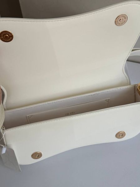 Модель в стилі Jw Pei Milk 26 см 111-3 фото