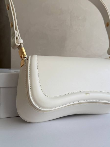 Модель в стилі Jw Pei Milk 26 см 111-3 фото