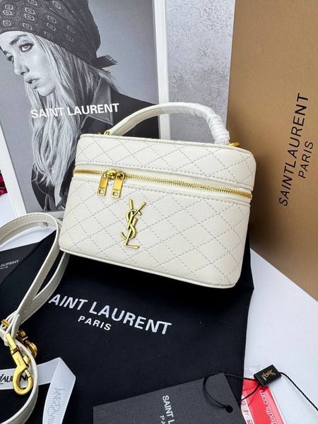 Модель в стилі Yves Saint Laurent Gaby vanity Milk/Gold 19см р5040 фото