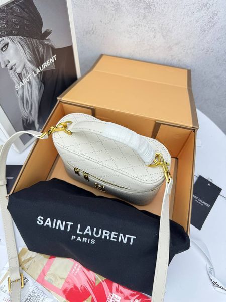 Модель в стилі Yves Saint Laurent Gaby vanity Milk/Gold 19см р5040 фото