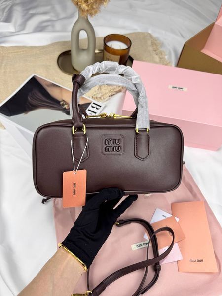Сумка в стилі Miu Miu  Chocolate  P17038 фото