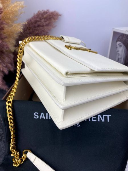 Модель в стилі Yves Saint Laurent Sunset Milk Gold P5016 фото