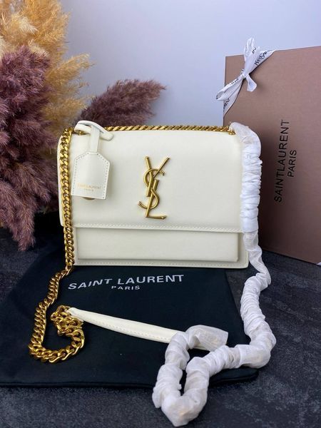 Модель в стилі Yves Saint Laurent Sunset Milk Gold P5016 фото