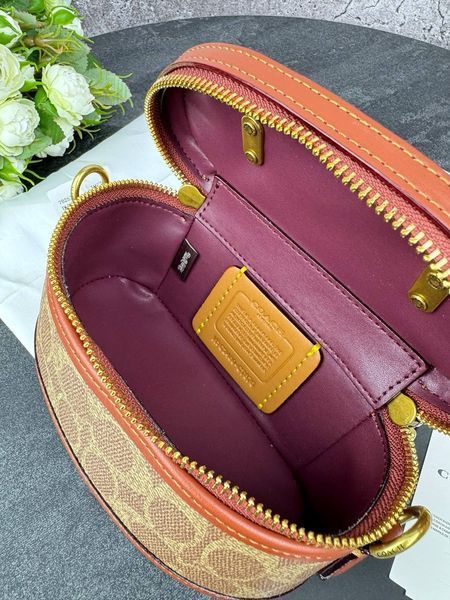 Сумка в стилі Coach Brown P9037 фото