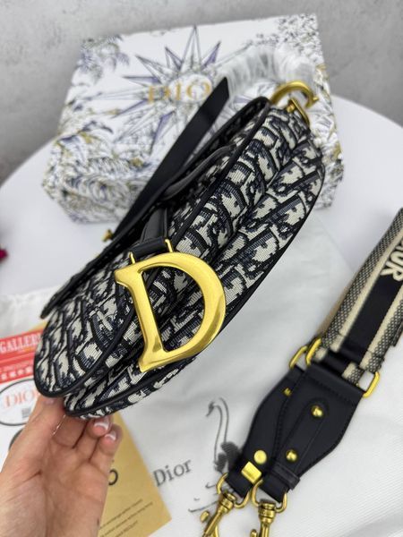 Сумка в стилі Dior Saddle Black Logo P6038 фото