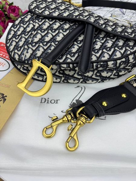 Сумка в стилі Dior Saddle Black Logo P6038 фото
