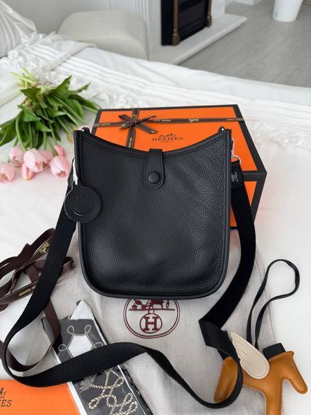 Сумка в стилі Hermes Evelyne Black P15032 фото