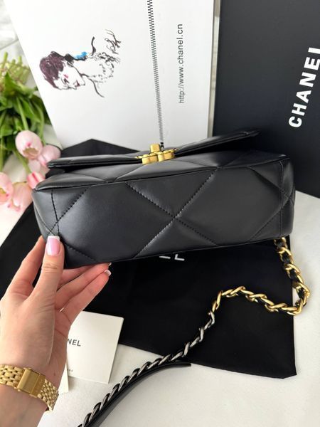 Модель в стилі Chanel Black Gold/Silver P10163 фото