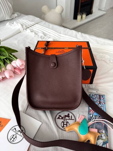Модель в стилі Hermes Evelyne Chocolate 19см  P15053 фото