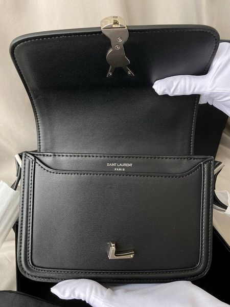 Модель в стилі Yves Saint Laurent Solferino black silver Р5003 фото