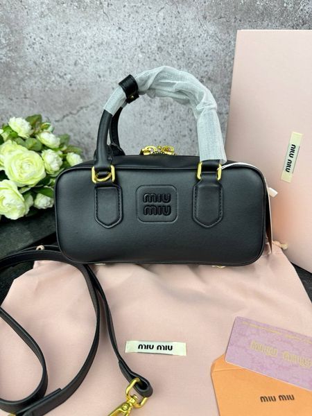 Сумка в стилі Miu Miu Black P17002 фото