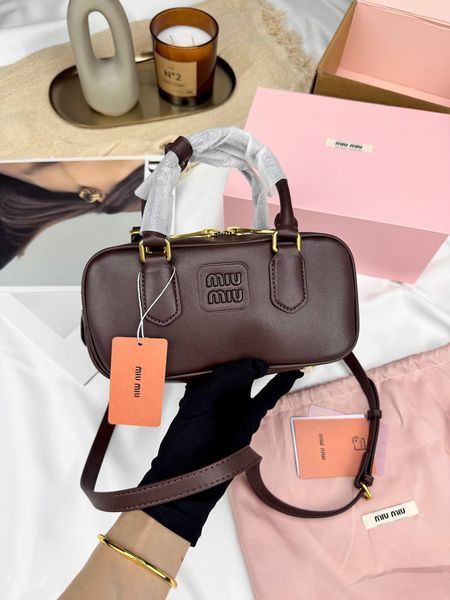 Сумка в стилі Miu Miu Chocolate P17037 фото