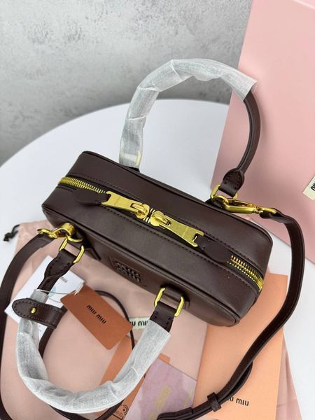 Сумка в стилі Miu Miu Chocolate P17037 фото
