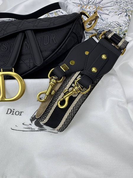 Модель в стилі Dior Saddle Black Logo 25см P6074 фото