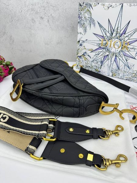 Модель в стилі Dior Saddle Black Logo 25см P6074 фото
