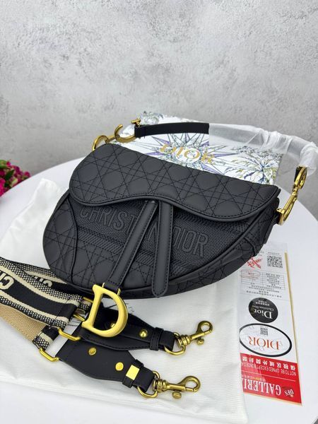 Модель в стилі Dior Saddle Black Logo 25см P6074 фото
