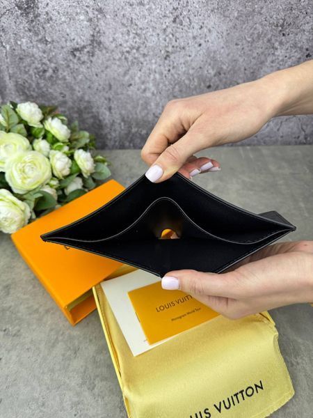 Модель в стилі Louis Vuitton Black 11,5 см 	W0028 фото