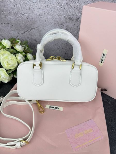 Сумка в стилі Miu Miu Milk 22 см 	P17001 фото