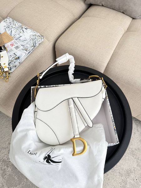Сумка в стилі Dior Saddle White Texture P6050 фото