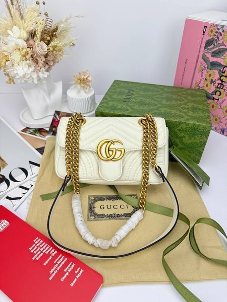 Сумка в стилі Gucci Marmont Medium Milk P11030 фото