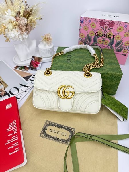 Сумка в стилі Gucci Marmont Medium Milk P11030 фото