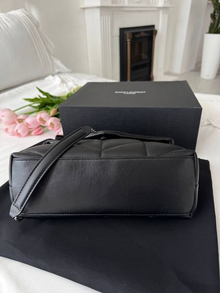 Модель в стилі  Yves Saint Laurent Puffer Black Silver 28см P5064 фото