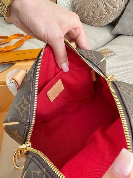 Модель в стилі Louis Vuitton Speedy Bandouliere 20 P1055 фото
