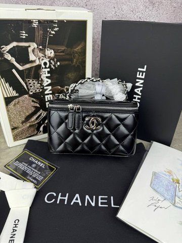 Модель в стилі Chanel Black Silver (з дзеркалом) 17 см P10029 фото