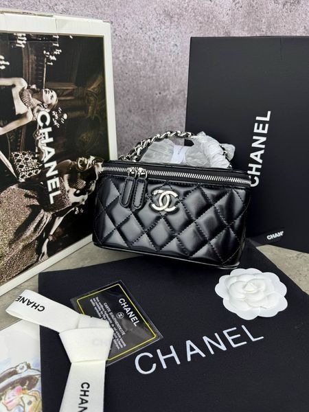 Модель в стилі Chanel Black Silver (з дзеркалом) 17 см P10029 фото