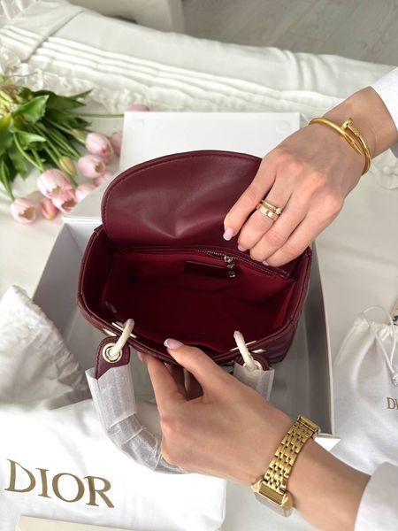 Модель в стилі Dior Lady Burgundy Gold 20см  P6067 фото