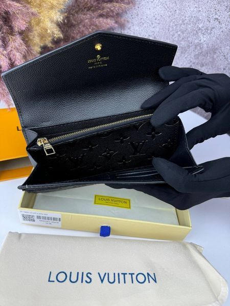 Модель в стилі Louis Vuitton Black W0014 фото