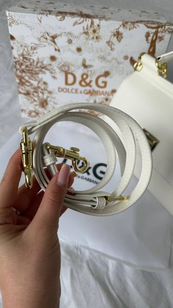 Модель в стилі Dolce & Gabbana White 21см 143-1 фото