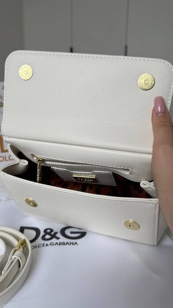 Модель в стилі Dolce & Gabbana White 21см 143-1 фото