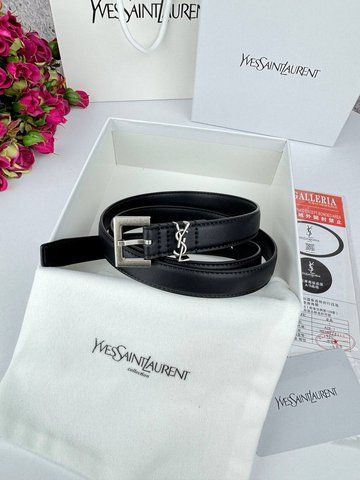 Модель в стилі Yves Saint Laurent Black Silver R0013 фото
